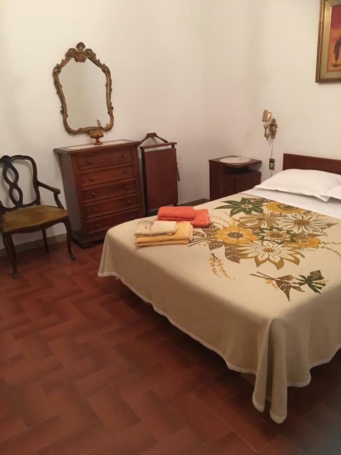 Casa Degli Zii Appartamento Letizia Luni 외부 사진